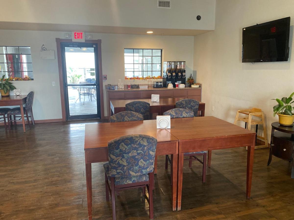 Southern Inns And Suites Now Offering Rv Spaces For Rent Yorktown Exterior foto