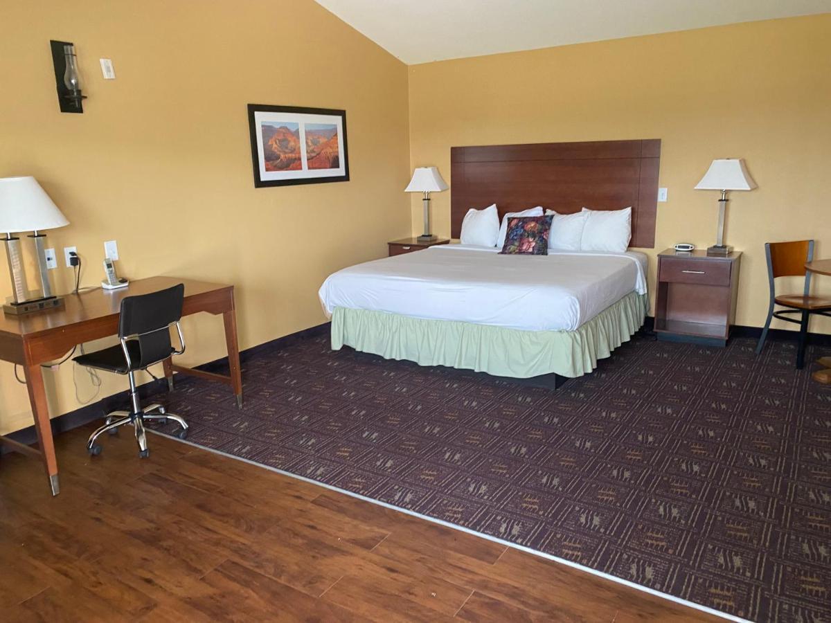 Southern Inns And Suites Now Offering Rv Spaces For Rent Yorktown Exterior foto