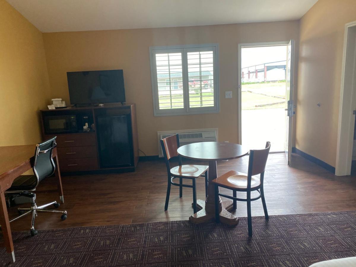 Southern Inns And Suites Now Offering Rv Spaces For Rent Yorktown Exterior foto